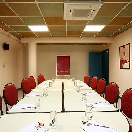 Hotel Mercure Hexagone 3*