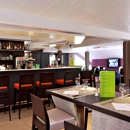 Hotel Mercure Hexagone 3*
