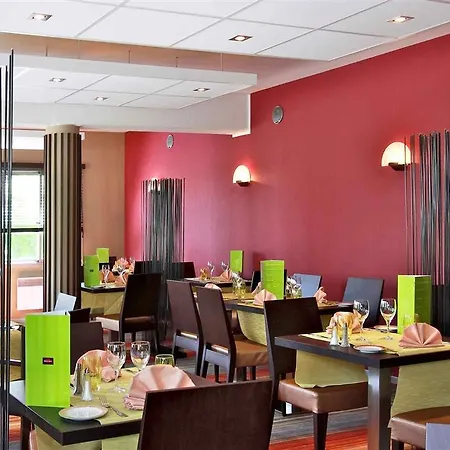 Mercure Hexagone 3*