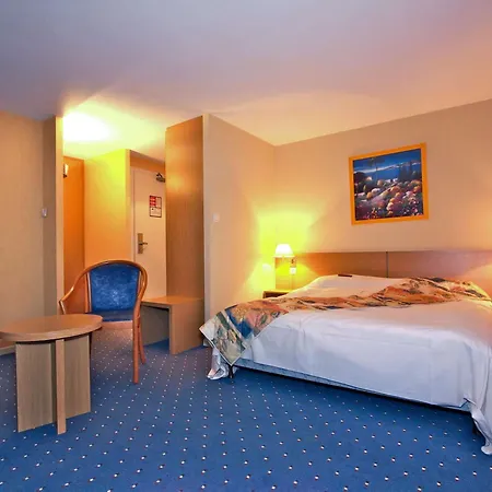 Hotel Mercure Hexagone Luxeuil-les-Bains