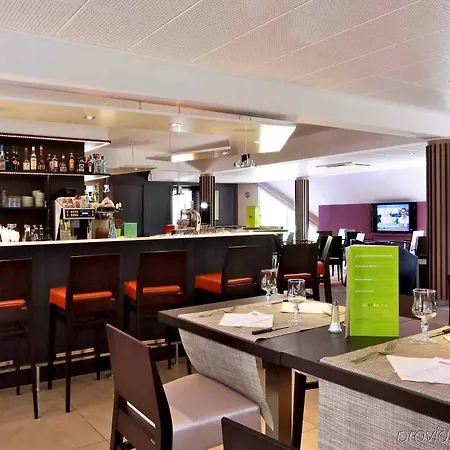 Mercure Hexagone Hotel