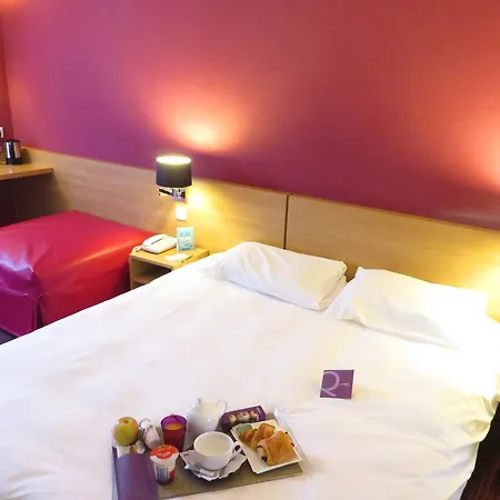 Mercure Hexagone Hotel
